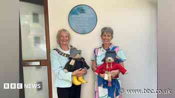 Blue plaque unveiled at home of Paddington creator