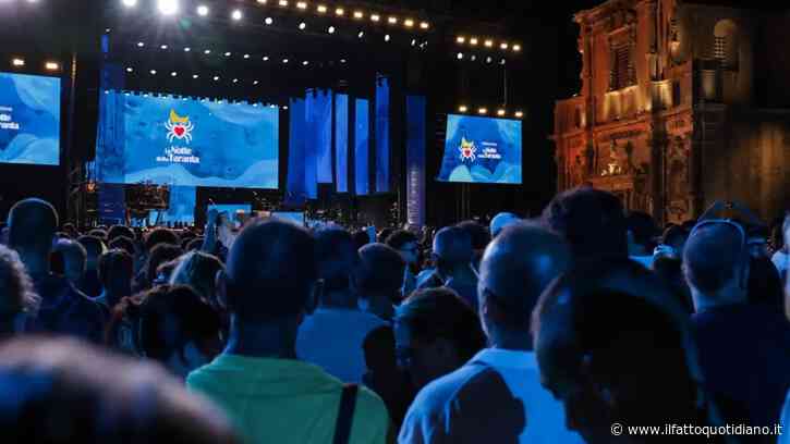 La Notte della Taranta 2026 incanta l’Europa, a Melpignano 150mila cuori battono al ritmo della “pizzica”. Il Mediterraneo di Ermal Meta e l’inno di Beyoncé che diventa “tutte le zitelle”: il racconto della serata