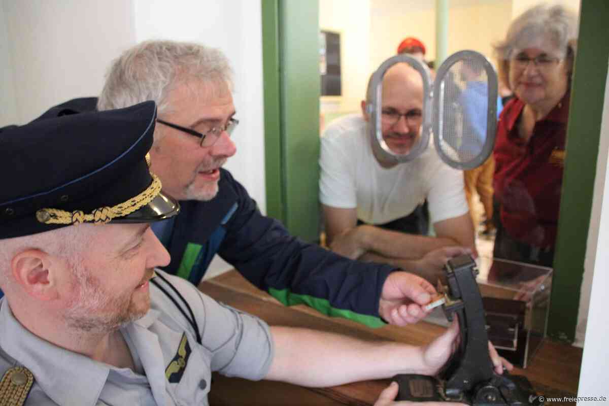 Eisenbahn im Erzgebirge: Warum die Freude beim ersten Bahnhofsfest in Schönheide groß war