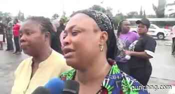 [VIDEO] Calabar mall fire: Trader narrates how blown bulb, power fluctuation preceded inferno