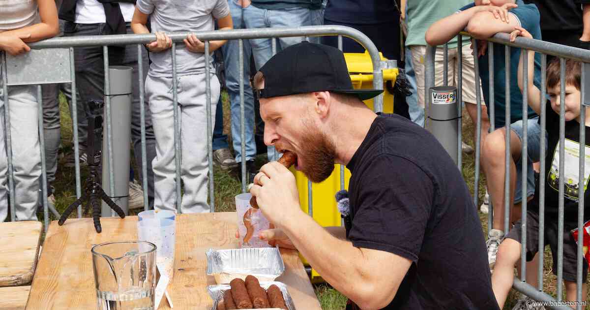 2,6 kilo frikandellen later is het nog niet genoeg: deze Belg eet door, maar verliest tóch van ‘Mister XL’