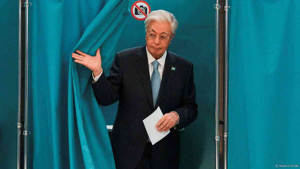 Oppositionsgruppen verboten: Regierung in Kasachstan lässt nach Verfassungsreform wählen