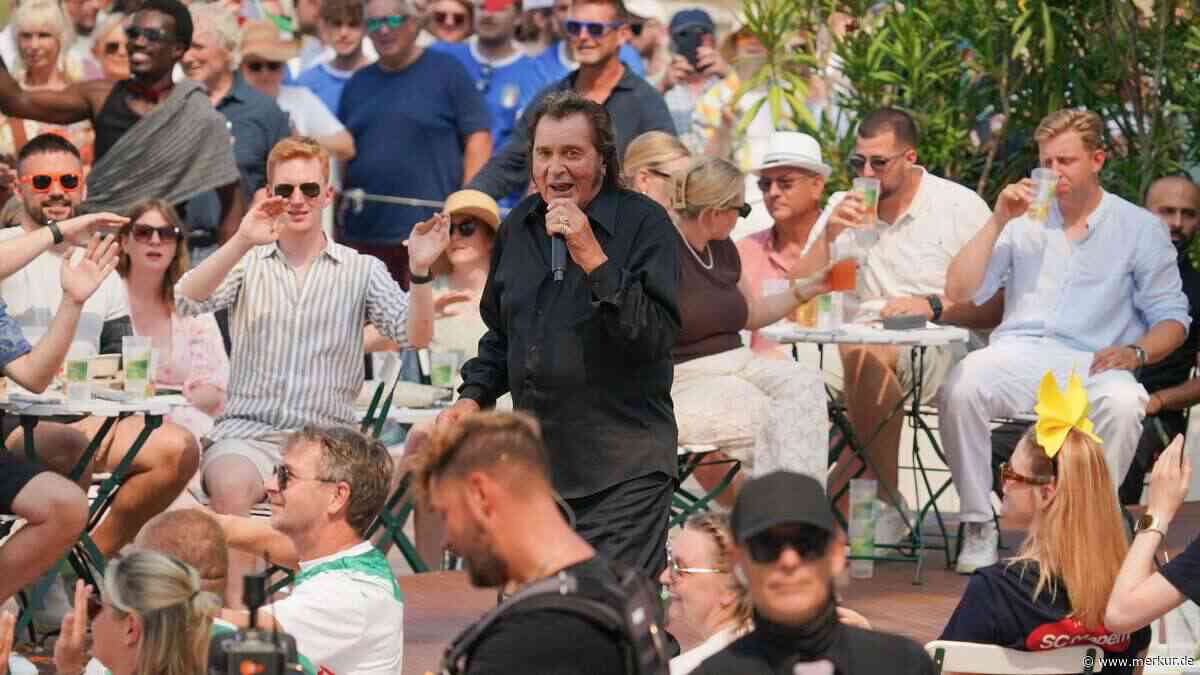 Musik-Legende denkt mit 90 nicht an Rente: „Meine Stimme hat noch nie besser geklungen“
