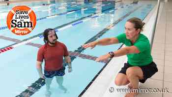 'I had my first swimming lesson in 20 years - everyone like me should do the same'