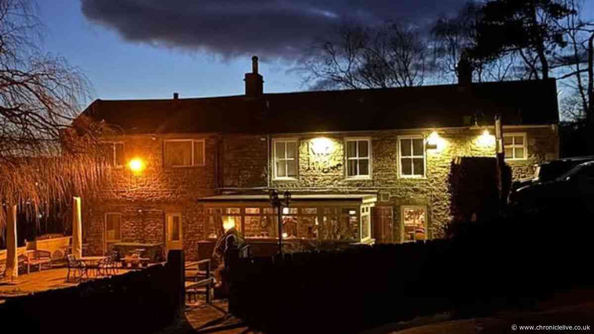 'Cosy as hell' Northumberland pub adored by TV legends and critic that's a stargazer's dream