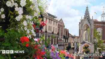 Council seeks more control of town centre development