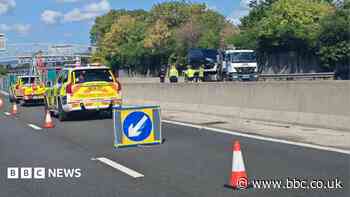 Teenage girl dies on M20 in Kent, police say