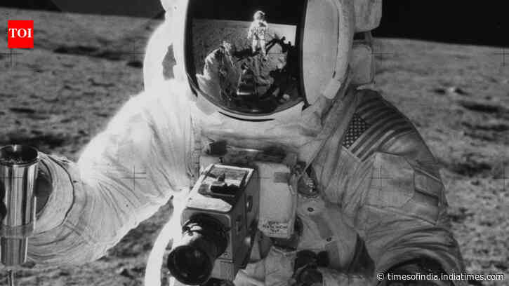 Alan Bean pointed Apollo 12’s camera at the sun and lost NASA’s live moon feed