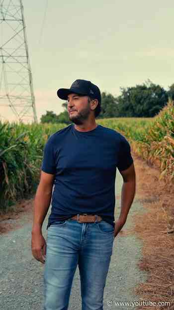 This one goes out to the one who keeps me straight and my rows of corn crooked Caroline