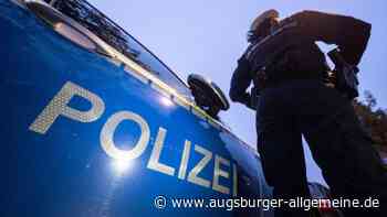 Eskalation vor einer Bar: Betrunkener geht auf Polizeibeamte los