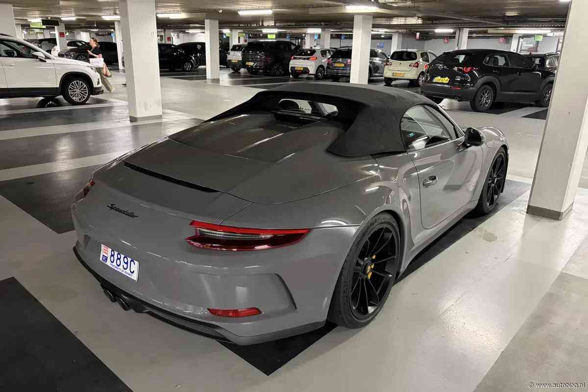 Zeldzame 911 uit Monaco brengt een bezoekje aan Eindhoven