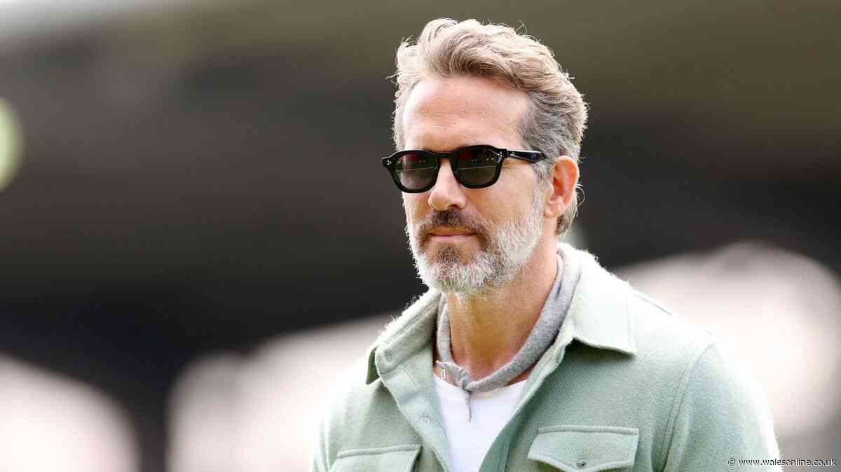 Ryan Reynolds flies in for Wrexham transfer talks as club-record deal lined up