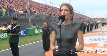 Davina Michelle zingt zuiver Wilhelmus voor koning Willem-Alexander bij laatste Dutch GP