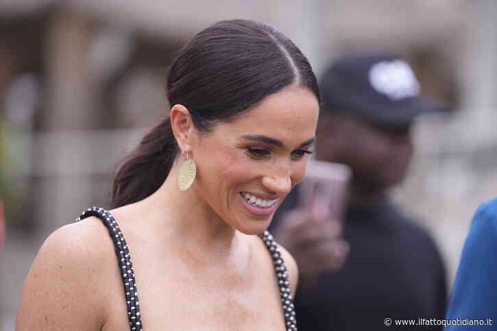 “Offerta ritirata per le proteste degli inglesi, minacciano il boicottaggio”: scoppia il caso Meghan Markle in “The Gentlemen”, è giallo sull’accordo milionario con Netflix