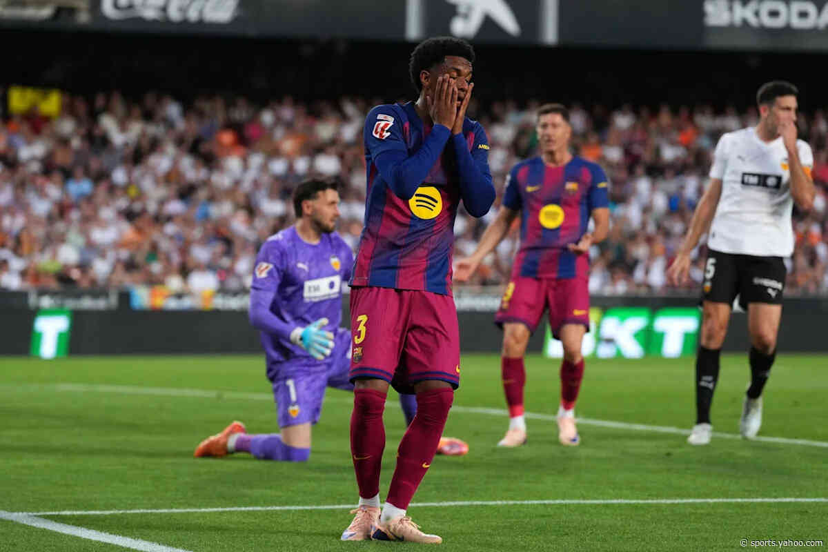 Barcelona could raise €100m from three major sales before transfer deadline – report
