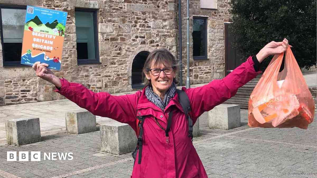 Rubbish Ruth completes country wide litter tour