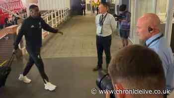 Alexander Isak feels full force of Newcastle United fans after toxic welcome