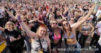 18 amazing pictures as Love the 90s in Sunderland sees music icons take to stage