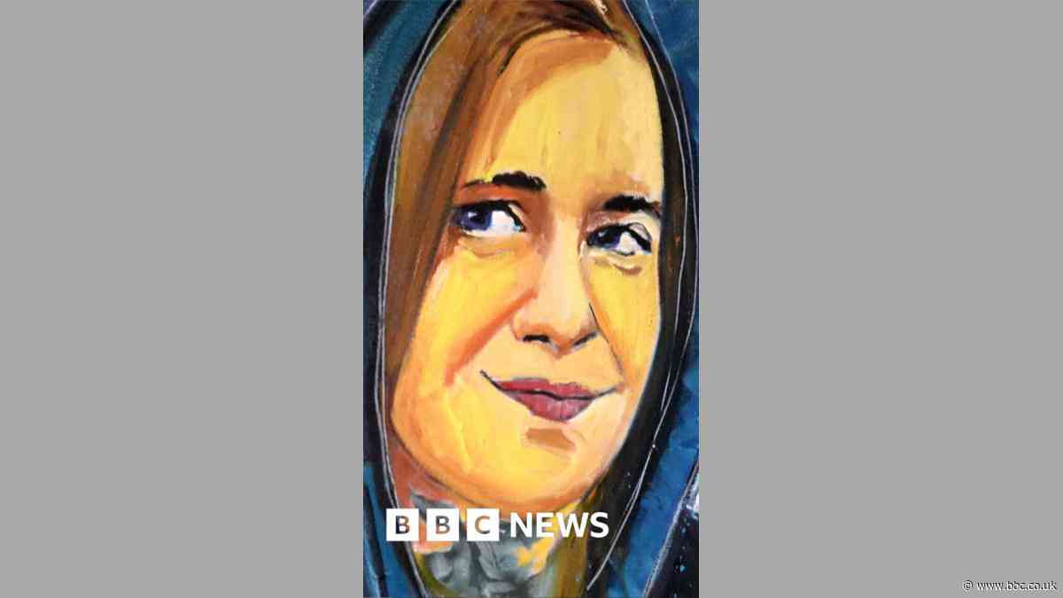 50-metre long painting captures Ukraine war response - video
