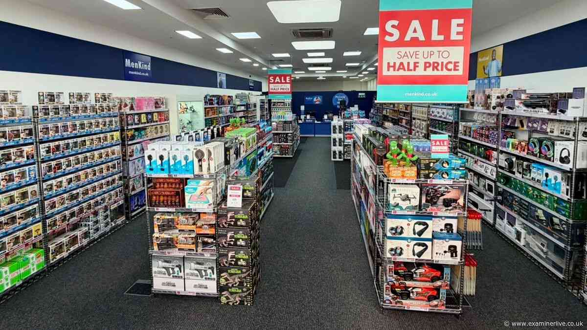 Popular gift and gadget shop set to open in Huddersfield - and it's hiring