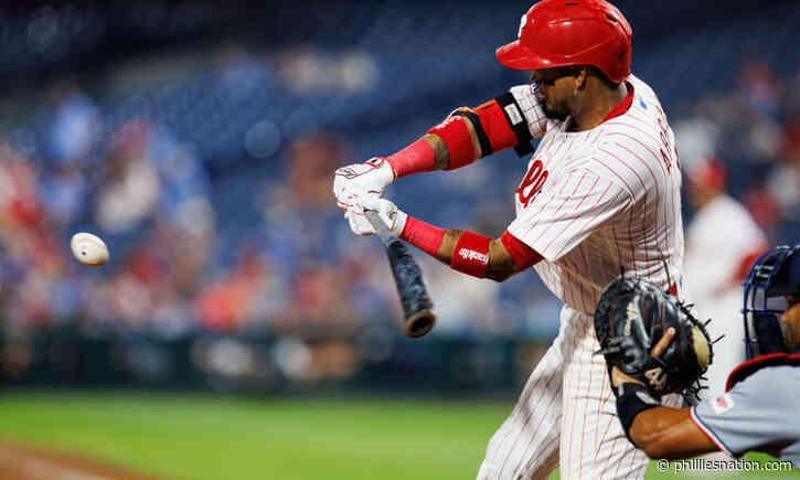 Why did Phillies cleanup hitter Luis Arraez leave game versus Cardinals early?