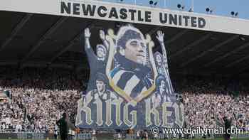 Newcastle and Liverpool pay tribute to Kevin Keegan in emotional scenes at St James' Park following football legend's death aged 75