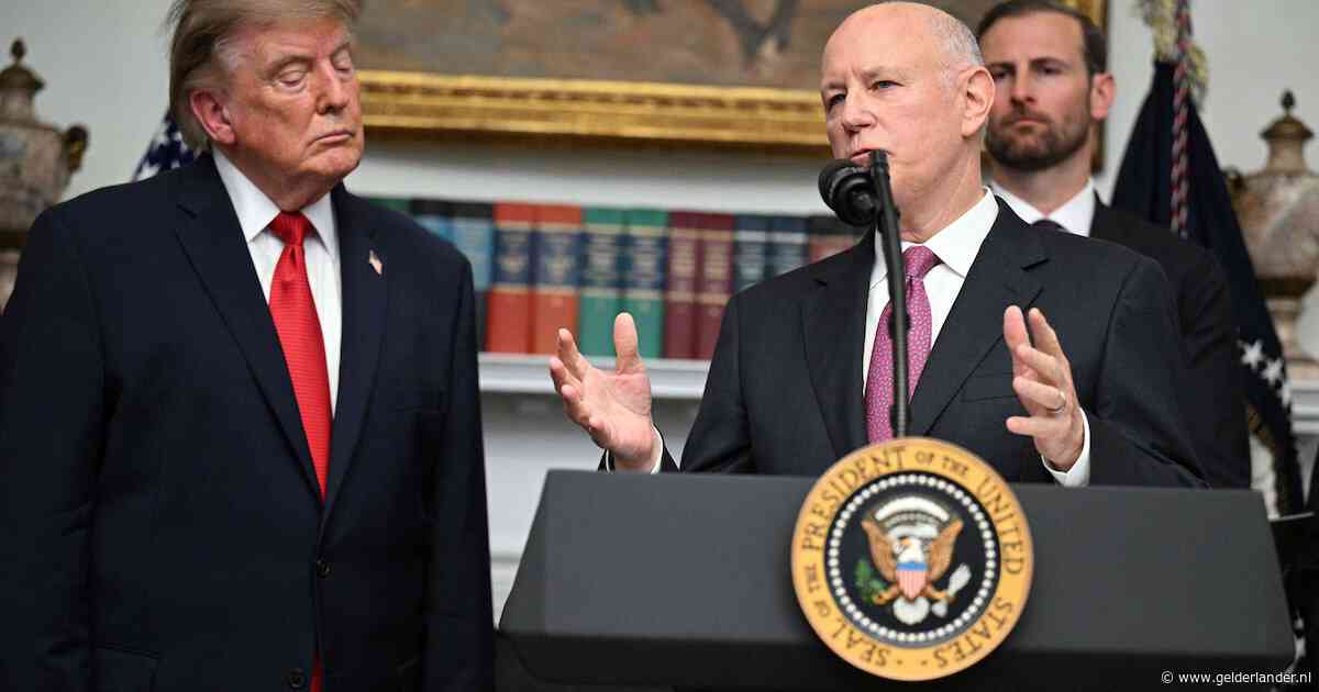 Hoe Donald Trump met zijn grootschalige beurshandel de grenzen van het presidentschap opzoekt
