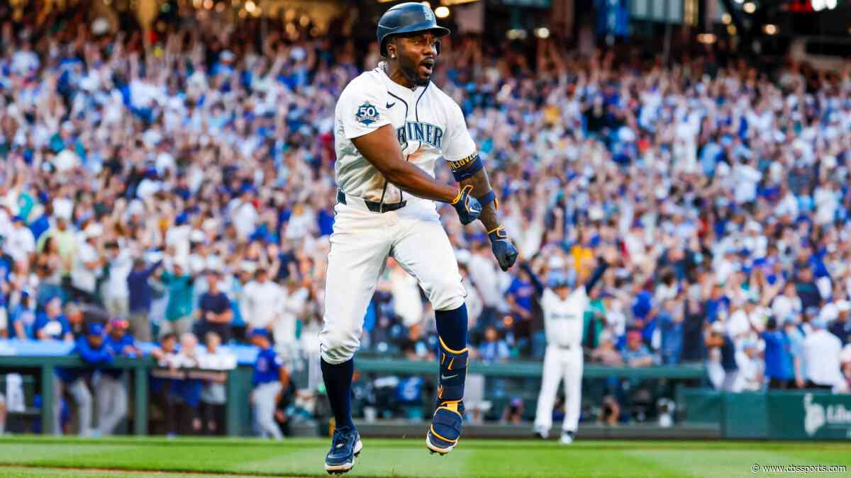 Randy Arozarena becomes third in MLB history with first-pitch home run, walk-off homer -- just days after PCA