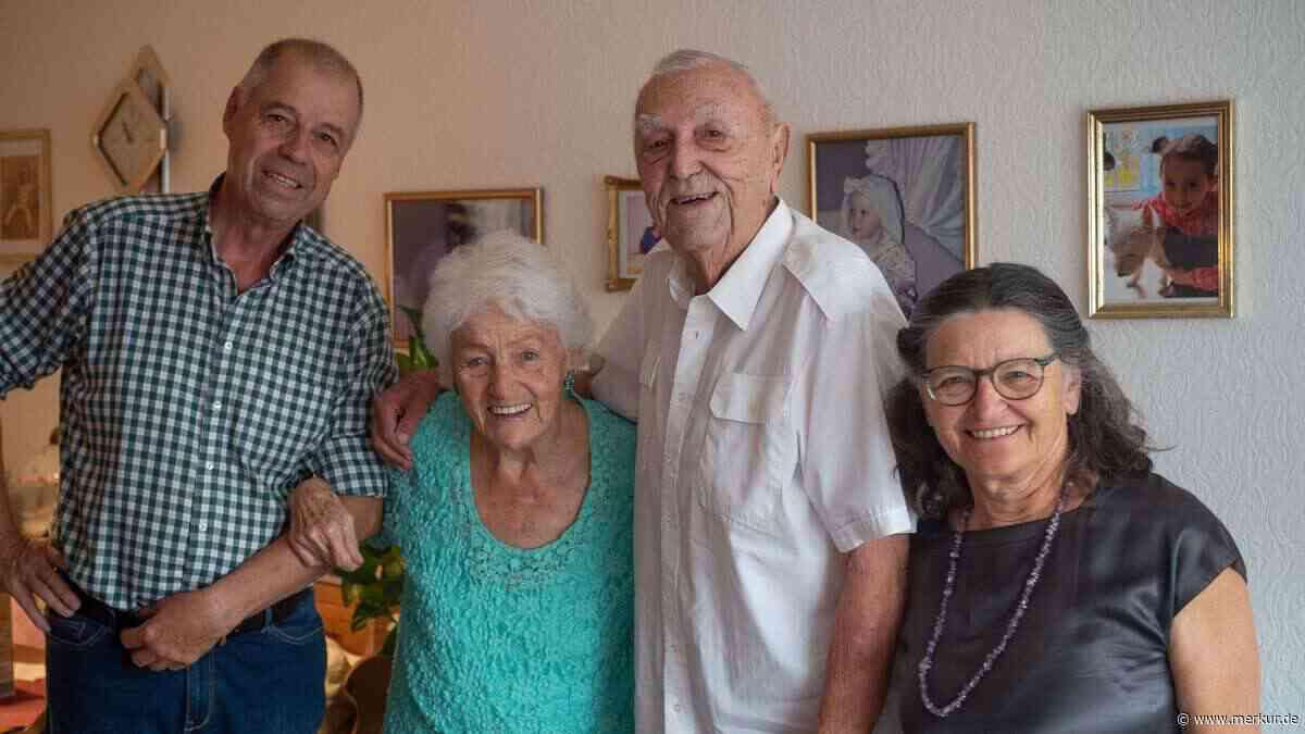 Ehepaar lebt seit fast 60 Jahren in derselben Wohnung – und feiert nun Eiserne Hochzeit