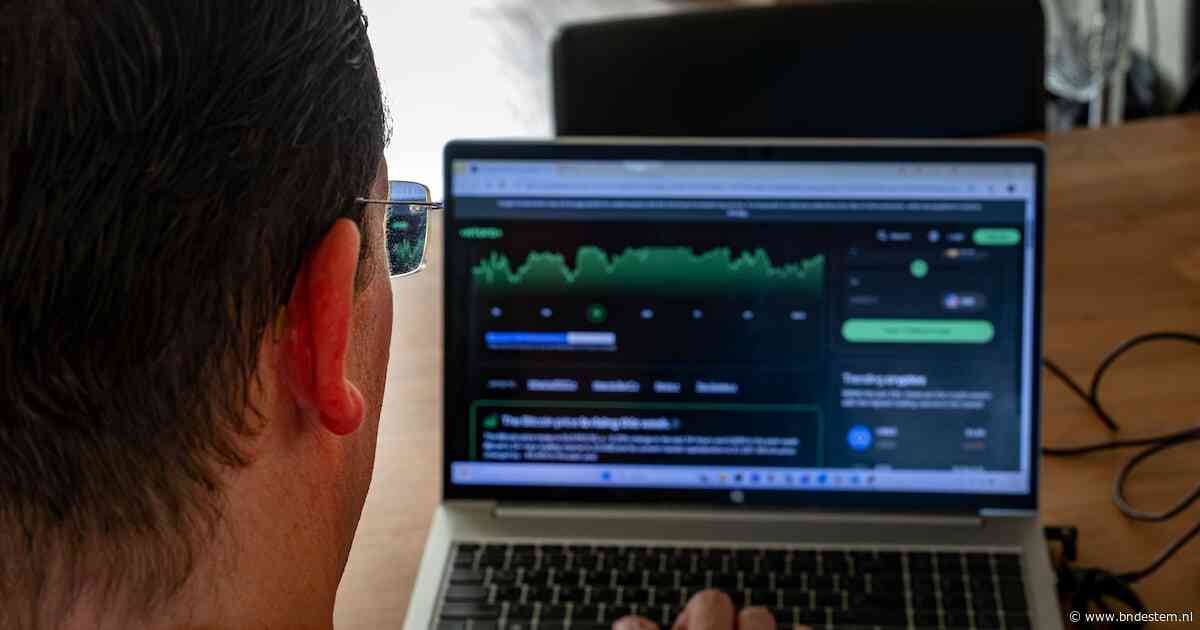 Tom (48) is een ton kwijt aan crypto-oplichters: ‘Ik was mentaal kapot, lag letterlijk op de grond’