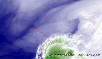 Tropical Storm Moke carrying more rain toward hurricane-damaged Hawaii