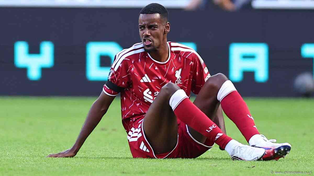 What Alexander Isak did after Newcastle United were denied at the death vs Liverpool