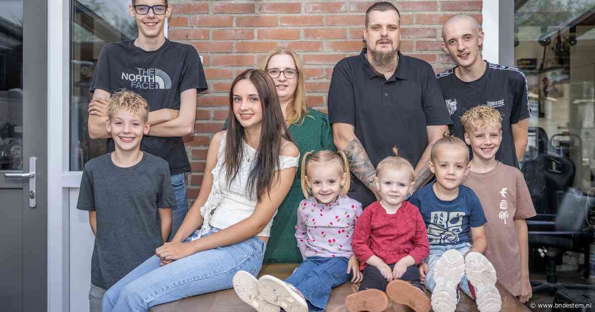 Zeeuws gezin schittert in SBS6-programma ‘Grote gezinnen, grote vakanties’: ‘Het was zo leuk, we zouden het zo weer doen’