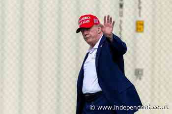 Trump has gained 23 pounds in three years. Doctors warn his weight poses a ‘strong risk factor’