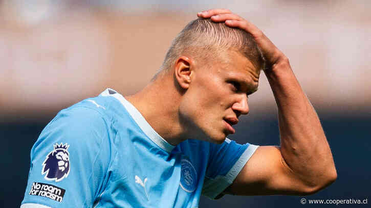 [VIDEO] ¿Perdió los poderes? Haaland se cortó el pelo y erró inmejorable ocasión para Manchester City