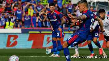 [VIDEO] Charles Aránguiz marcó de penal tras una polémica mano de Vidal