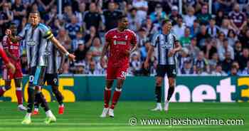 Buitenland: Gravenberch en Liverpool komen niet voorbij Steur en Newcastle United