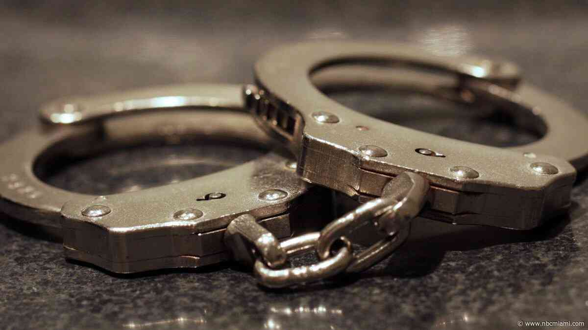4 arrested after guns and marijuana found in vehicle after traffic stop in Sunny Isles Beach, cops say