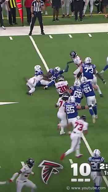 Kendal Daniels incoming 😤 NFL+ #nfl #highlights #atlanta #falcons
