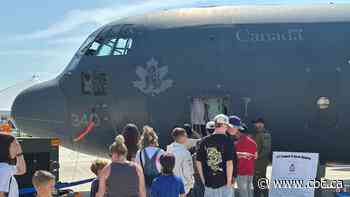 Winnipeg bids farewell to Hercules fleet after decades in service