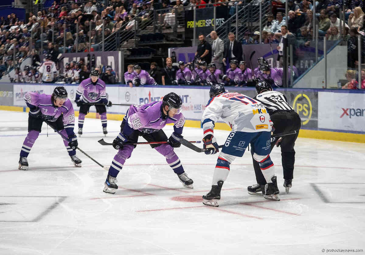 Nottingham and Stars get preseason wins