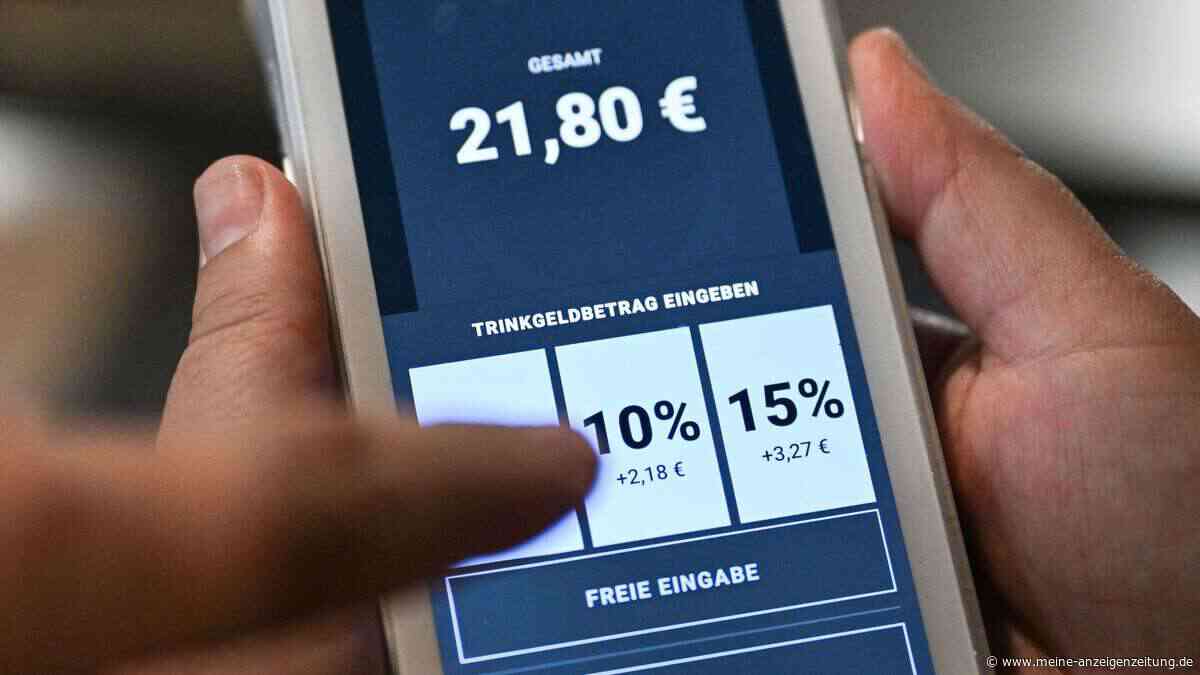 Verbraucherschützer monieren Tricks bei Trinkgeld per Karte
