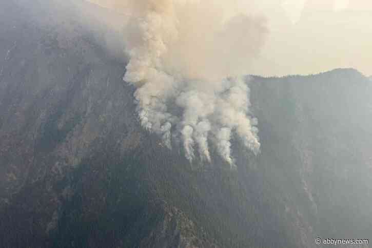 Riley Creek fire south of Lillooet still out of control at 3,799 hectares
