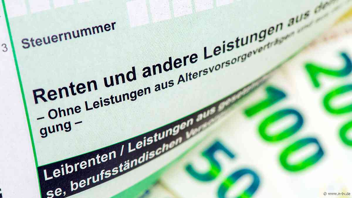 Beschäftigte haben oft Wahl: Bei Kapitalauszahlung aus Betriebsrente droht Steuerfalle