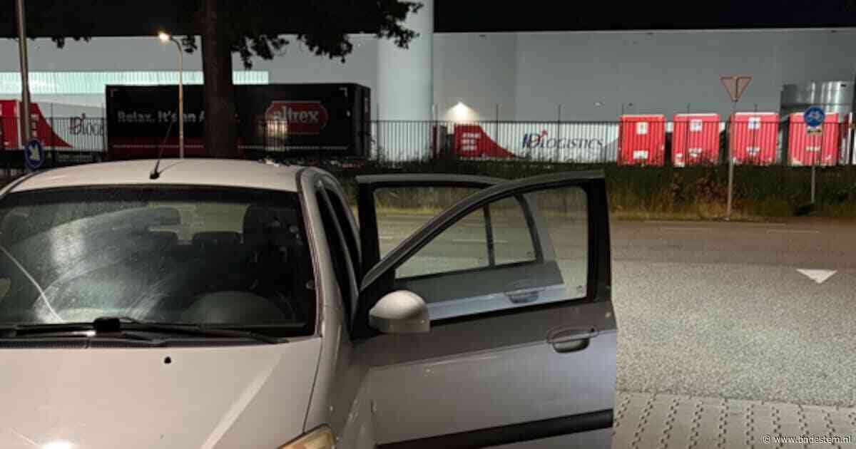 Automobilist uit Dongen vlucht voor agenten en rijdt 130 km/uur waar 50 is toegestaan