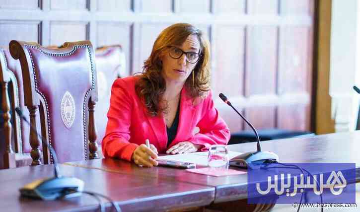 وزيرة الصحة الإسبانية ترفض العزل الصحي في سبتة بسبب الأمراض المعدية