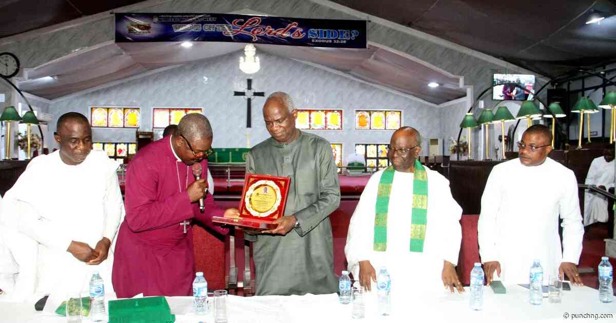 Religion must unite, not divide Nigerians — Fashola