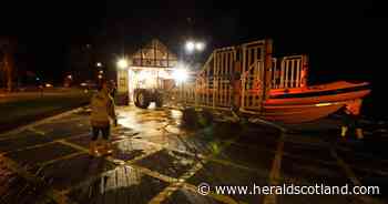 Lifeboat crew responds to multiple flare incidents in Firth of Clyde