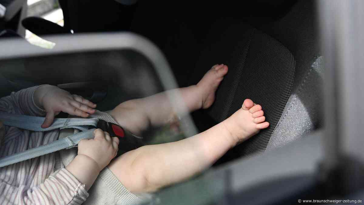 Ärztin vergisst Enkeltochter im Auto: Baby stirbt nach stundenlanger Qual