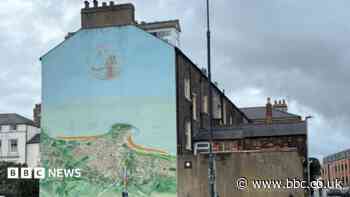 Bid to extend mural wins approval